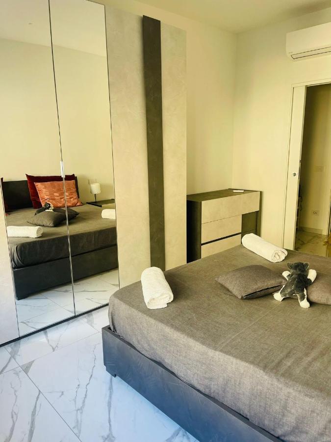 Dimora Di Luna Naples Exterior photo